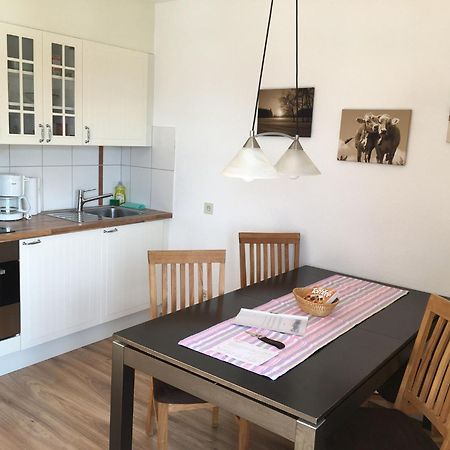 Walli Laterns - Ski Und Bergvergnuegen Direkt Vor Der Haustuer Esterno foto